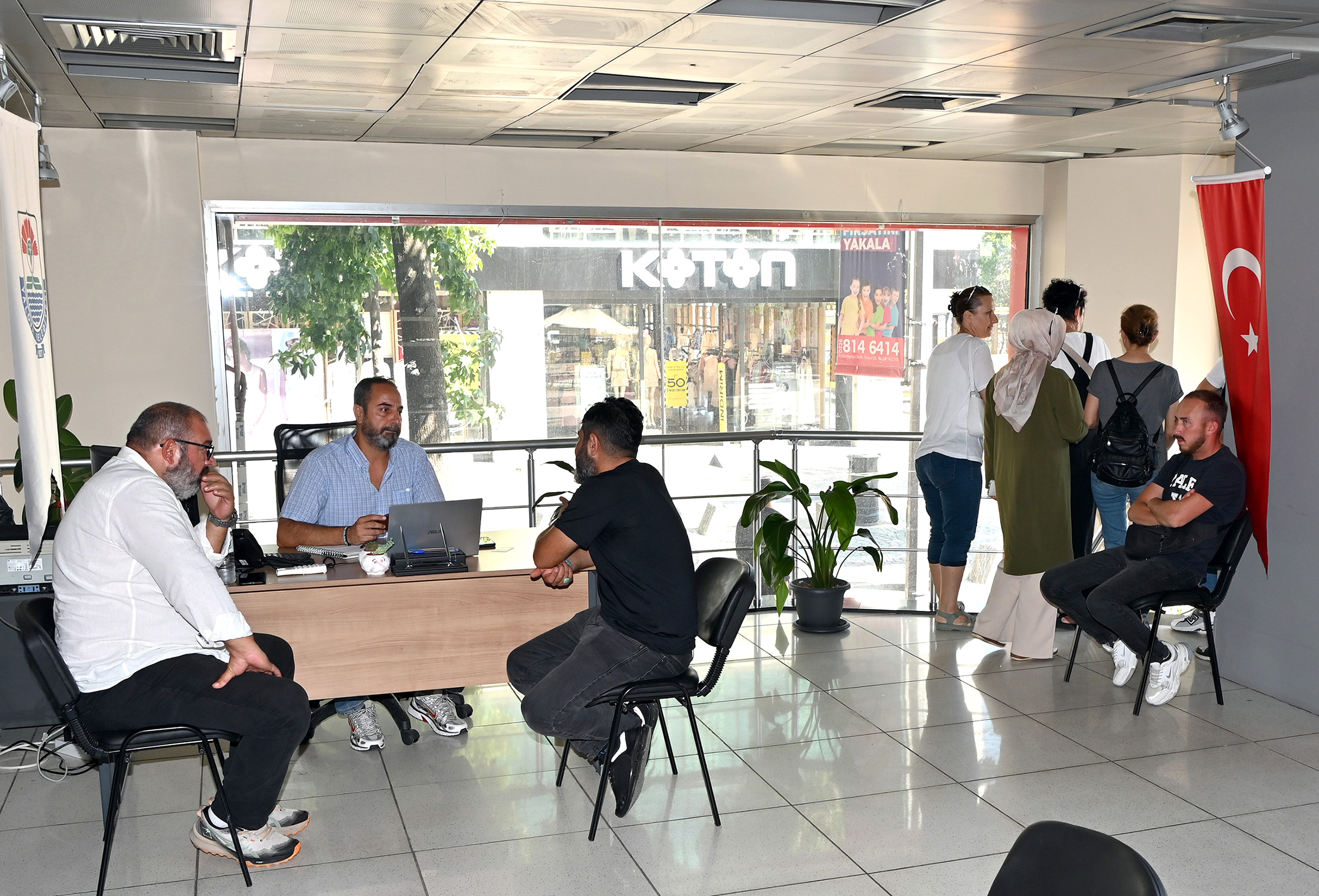 YALOVA BELEDİYESİ İSTİHDAM OFİSİ SAYESİNDE BUGÜNE KADAR 434 KİŞİ İŞ SAHİBİ OLDU