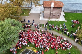 YÜRÜYEN KÖŞK’TE CUMHURİYET BAYRAMI YOĞUNLUĞU 17 YÜRÜYEN KÖŞK’TE CUMHURİYET BAYRAMI YOĞUNLUĞU