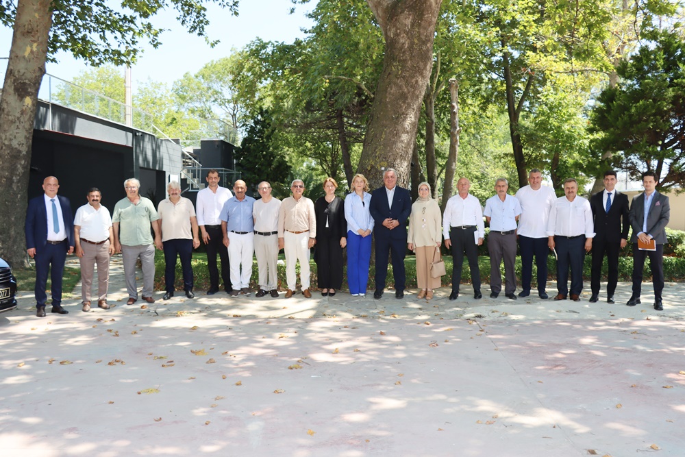 YALOVA BELEDİYE BAŞKANI MEHMET GÜREL’DEN 19 EKİM MUHTARLAR GÜNÜ MESAJI 4 YALOVA BELEDİYE BAŞKANI MEHMET GÜREL’DEN 19 EKİM MUHTARLAR GÜNÜ MESAJI