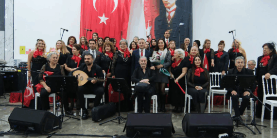 ÇİFTLİKKÖY’DE CUMHURİYET KONSERİ YAPILDI 20 ÇİFTLİKKÖY’DE CUMHURİYET KONSERİ YAPILDI