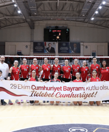 ÇİFTLİKKÖY’ÜN SULTANLARI ‘ES’ VERMEDİ (3-0)