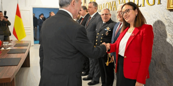 MHP Yalova Teşkilatı, Cumhuriyetin 102. Yılı Kutlamalarına Katıldı 11 MHP Yalova Teşkilatı, Cumhuriyetin 102. Yılı Kutlamalarına Katıldı