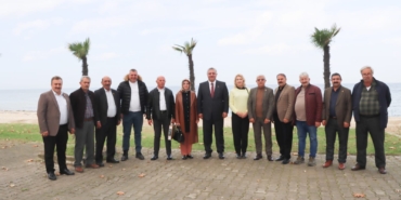 BAŞKAN GÜREL MERKEZ MAHALLE MUHTARI İLE BİR ARAYA GELDİ 1 BAŞKAN GÜREL MERKEZ MAHALLE MUHTARI İLE BİR ARAYA GELDİ