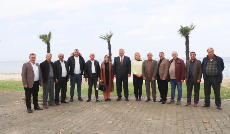 BAŞKAN GÜREL MERKEZ MAHALLE MUHTARI İLE BİR ARAYA GELDİ