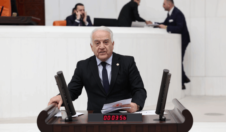 Tahsin Becan: Dış Borç Faizi 25 Milyar Doları Aşacak 6 Tahsin Becan: Dış Borç Faizi 25 Milyar Doları Aşacak