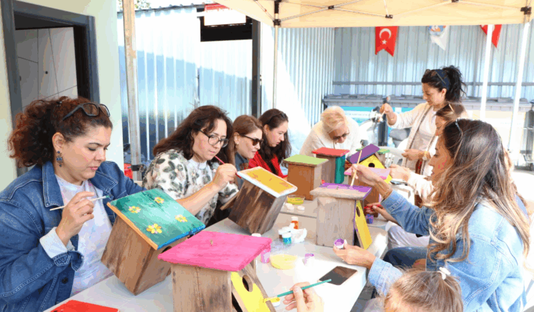 ÇİFTLİKKÖYLÜ KADINLAR İLERİ DÖNÜŞÜM ATÖLYESİ’NDE