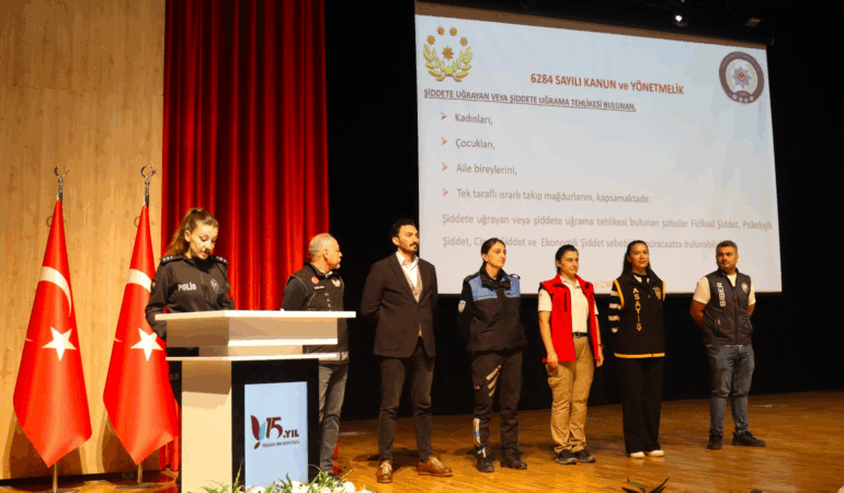 Yalova Üniversitesi’nde Oryantasyon Programına Emniyet Desteği 1 Yalova Üniversitesi’nde Oryantasyon Programına Emniyet Desteği