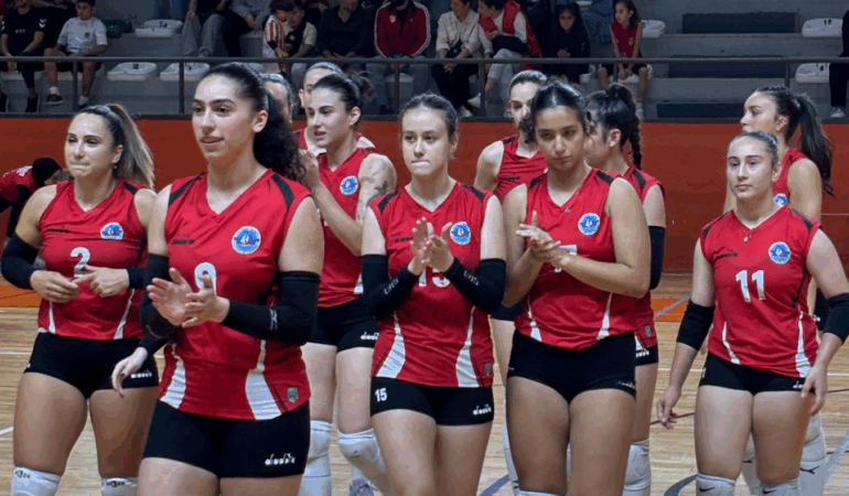 ÇİFTLİKKÖY’ÜN SULTANLARI DEPLASMANDAN ELİ BOŞ DÖNDÜ (0-3)