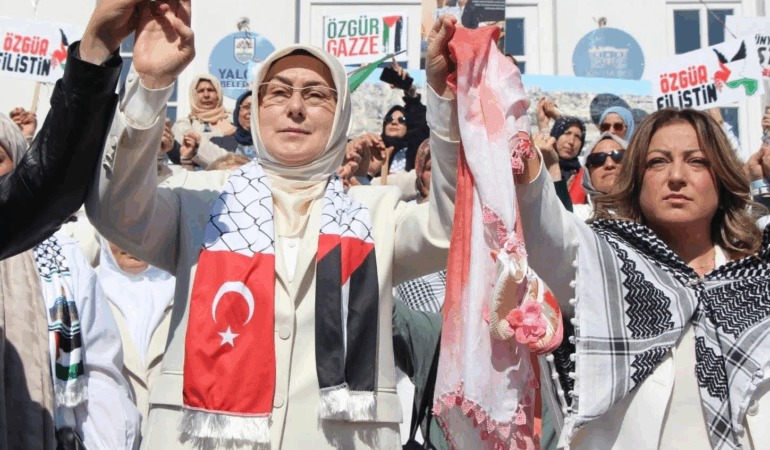 AK Parti Yalova Milletvekili Meliha Akyol: Gazze İçin Sessiz Çığlık 1 AK Parti Yalova Milletvekili Meliha Akyol: Gazze İçin Sessiz Çığlık