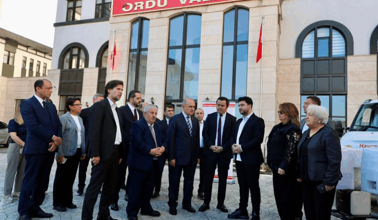 Hayırsever Paycı Ailesinden Ordu Sağlık Hizmetlerine Anlamlı Bağış 6 Hayırsever Paycı Ailesinden Ordu Sağlık Hizmetlerine Anlamlı Bağış