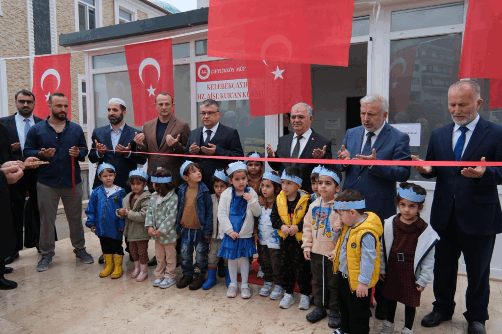Başkan Adil Yele, Kelebek Çayırı Hz. Aişe Kur’an Kursu’nun Açılışına Katıldı