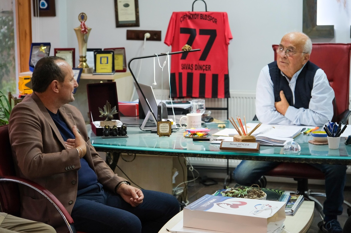 BAŞKAN YELE MİMARLARIN GÜNÜNÜ KUTLADI