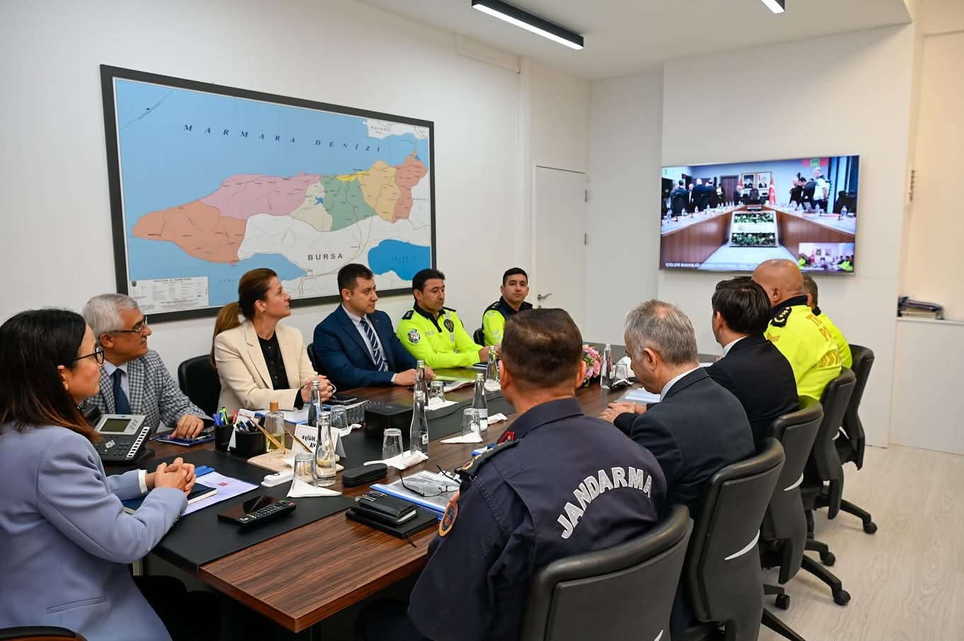 Yalova’da Karayolu Trafik Güvenliği Toplantısı Gerçekleştirildi