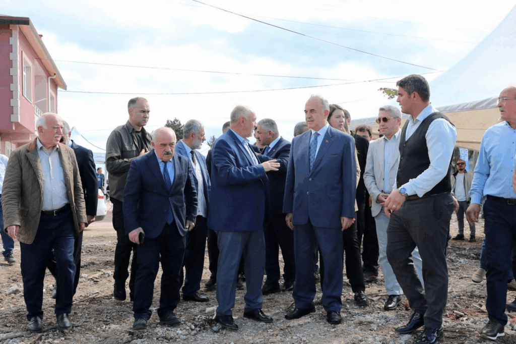 Ordu Valisi Muammer Erol, Alçakbel Camii Temel Atma Törenine Katıldı