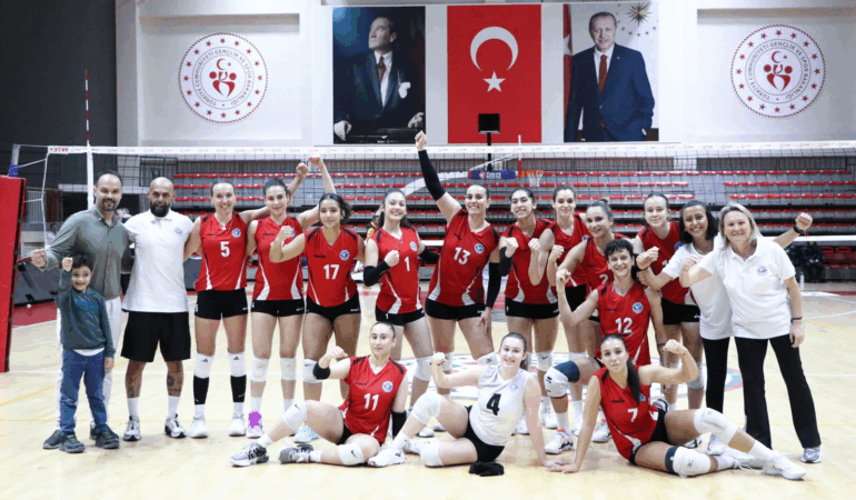 ÇİFTLİKKÖY’ÜN SULTANLARI BURSA FETHİYE’Yİ 3-1’LE GEÇTİ