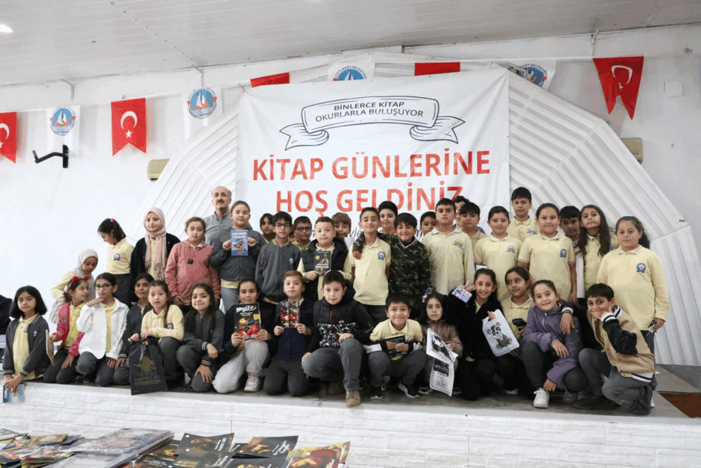 ÇİFTLİKKÖY'DE 3. KİTAP GÜNLERİ BAŞLADI