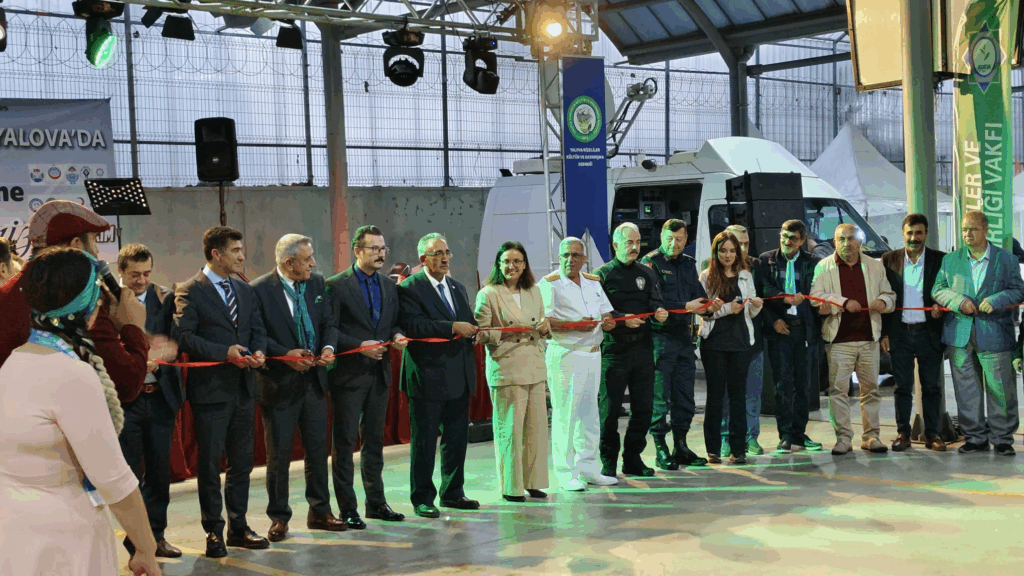 Yalova’da Karadeniz Esintisi: Rize Kültür Festivali Coşkuyla Sona Erdi