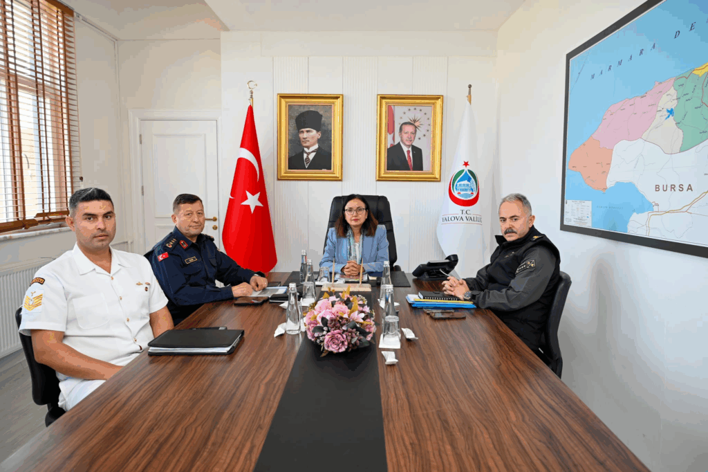 Yalova'da Asayiş ve Güvenlik Değerlendirme Toplantısı Canlı Yayınla Gerçekleştirildi