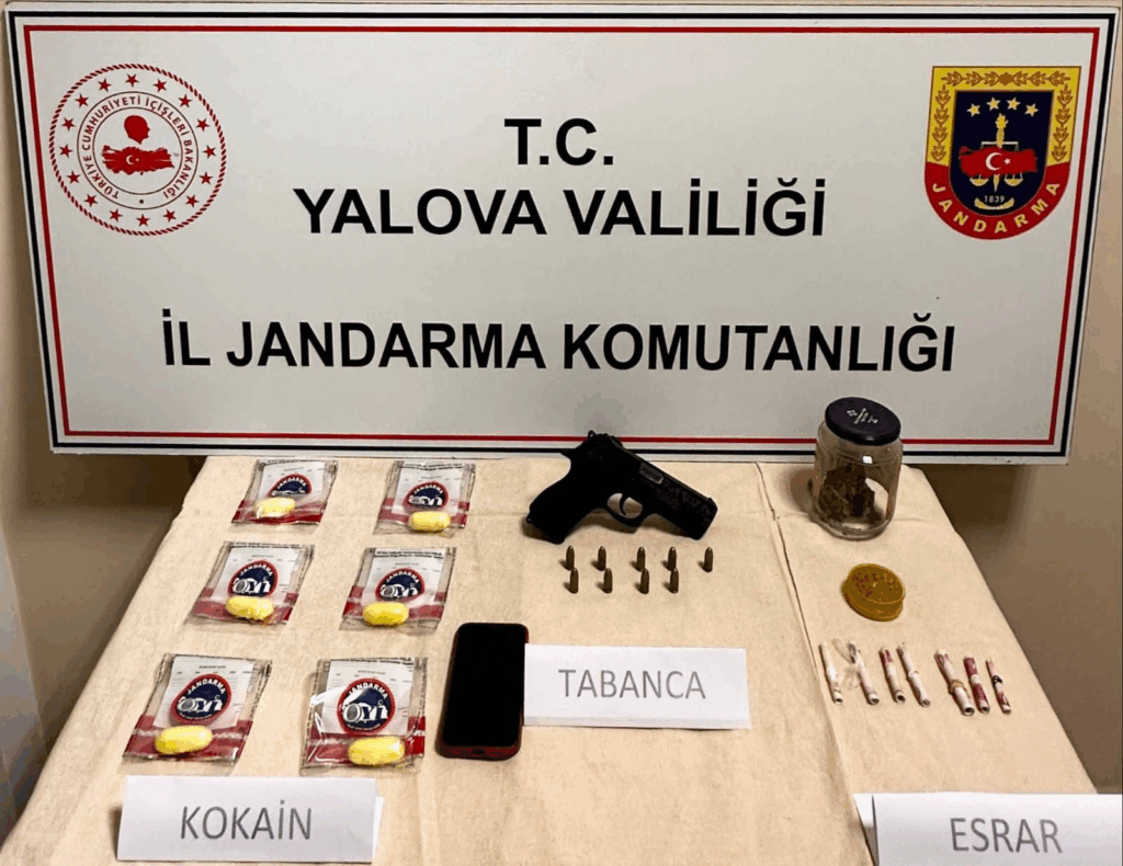Yalova’da Jandarmadan Uyuşturucu Operasyonu: 100 Gram Kokain Ele Geçirildi