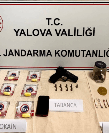 Yalova’da Jandarmadan Uyuşturucu Operasyonu: 100 Gram Kokain Ele Geçirildi