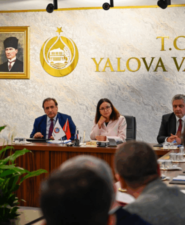 Yalova’da Sahipsiz Hayvanlarla İlgili Önemli Toplantı: Yeni Kararlar Alındı