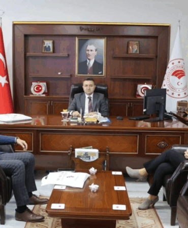 UZMANLAR KOLEJİ’NDEN YALOVA İL TARIM VE ORMAN MÜDÜRÜNE HAYIRLI OLSUN ZİYARETİ