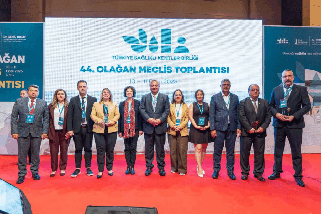Altınova Belediyesi’ne Sağlıklı Kentler Birliği’nden Altın Ödül!