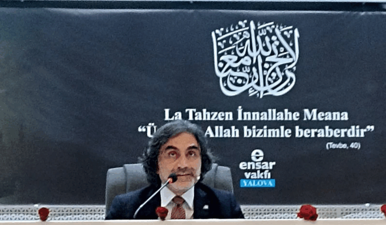Prof. Dr. Halis Aydemir’den Yalova’da “Gazze Ekseninde İslam Ahlakı” Konferansı