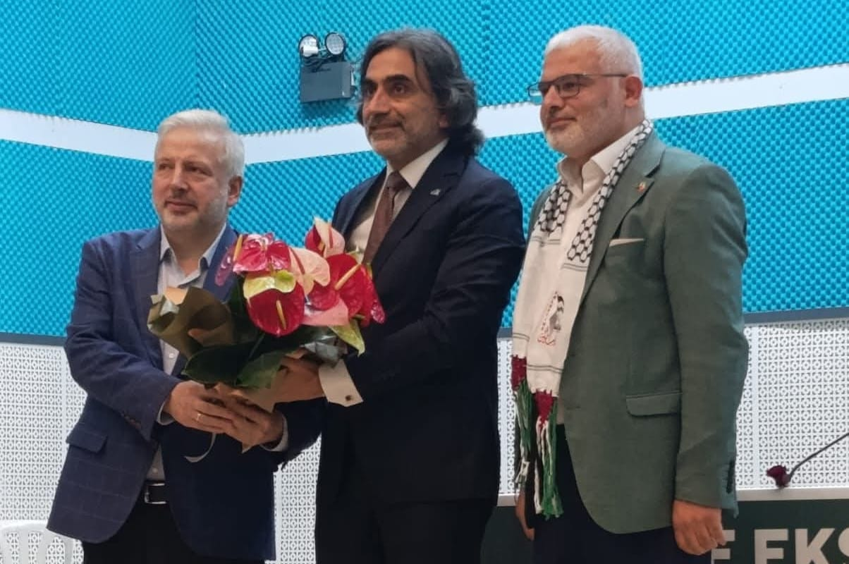 Prof. Dr. Halis Aydemir’den Yalova’da “Gazze Ekseninde İslam Ahlakı” Konferansı