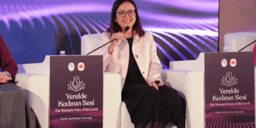 Vali Dr. Hülya Kaya, “Yerelde Kadının Sesi” Programında Konuştu 4 Vali Dr. Hülya Kaya, “Yerelde Kadının Sesi” Programında Konuştu