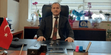 Orhangazi Devlet Hastanesi’nde Örnek Yönetici: Münir Gül’ün Başarısı Takdir Topluyor 8 Orhangazi Devlet Hastanesi’nde Örnek Yönetici: Münir Gül’ün Başarısı Takdir Topluyor