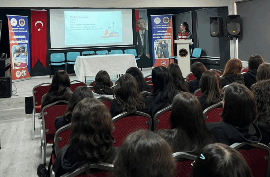 Yalova Güzel Sanatlar Lisesinde Güvenlik, Kadına Şiddetin Önlenmesi ve Bağımlılıkla Mücadele Eğitimi