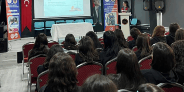 Yalova Güzel Sanatlar Lisesinde Güvenlik, Kadına Şiddetin Önlenmesi ve Bağımlılıkla Mücadele Eğitimi 2 Yalova Güzel Sanatlar Lisesinde Güvenlik, Kadına Şiddetin Önlenmesi ve Bağımlılıkla Mücadele Eğitimi