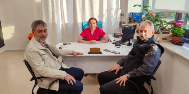 Yalova Eğitim ve Araştırma Hastanesi’ne Atanan Dr. Sare Demirtaş’a Ziyaret 3 Yalova Eğitim ve Araştırma Hastanesi’ne Atanan Dr. Sare Demirtaş’a Ziyaret