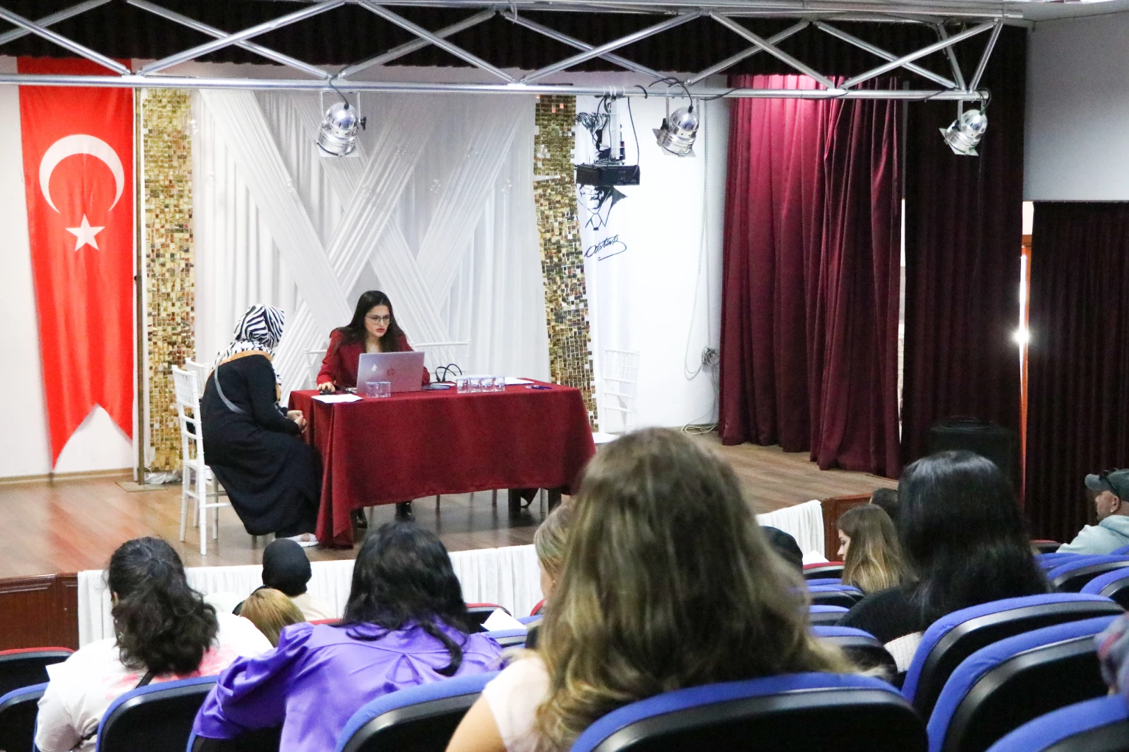 ÇİFTLİKKÖY BELEDİYESİ’NDEN İSTİHDAMA KÖPRÜ 1 ÇİFTLİKKÖY BELEDİYESİ’NDEN İSTİHDAMA KÖPRÜ