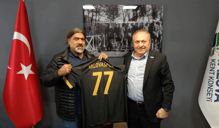 Yalova Kent Konseyi Başkanı Kenan Engin’den Yalovaspor’a Destek Mesajı