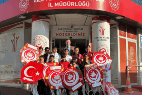 2025 AİLE YILI KAPSAMINDA “GÖKYÜZÜNE AİLE BAĞLARIMIZI UÇURALIM” UÇURTMA ETKİNLİĞİ GERÇEKLEŞTİRİLDİ 10 2025 AİLE YILI KAPSAMINDA “GÖKYÜZÜNE AİLE BAĞLARIMIZI UÇURALIM” UÇURTMA ETKİNLİĞİ GERÇEKLEŞTİRİLDİ
