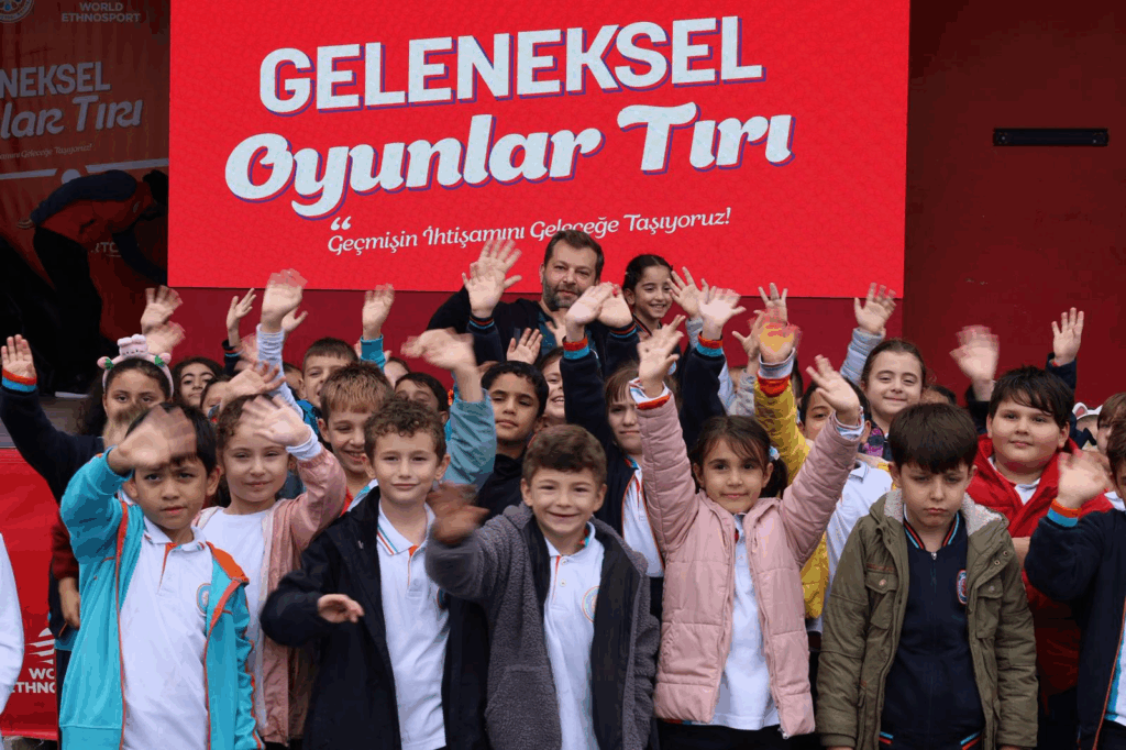 “Geleneksel Oyunlar Tırı” Yalova’da Coşkuyla Karşılandı Yalovalılar geçmişin kültürel mirasını yeniden yaşadı