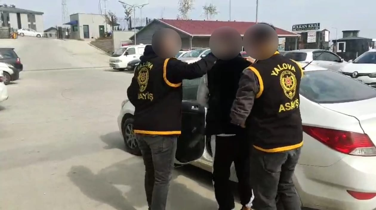 Yalova’da Fuhuş Operasyonu: 3 Şüpheli Tutuklandı, 4 Yabancı Uyruklu Kadın Kurtarıldı