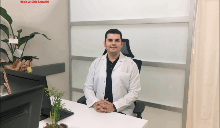 Yalova Eğitim ve Araştırma Hastanesi’nde Beyin ve Sinir Cerrahı Dr. Nurullah Kösmene, Hastalarına Şifa Olmaya Devam Ediyor