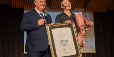 Sunay Akın, Yalova’da “Zafere Giden Yol” ile Cumhuriyet Coşkusunu Yaşattı 4 Sunay Akın, Yalova’da “Zafere Giden Yol” ile Cumhuriyet Coşkusunu Yaşattı