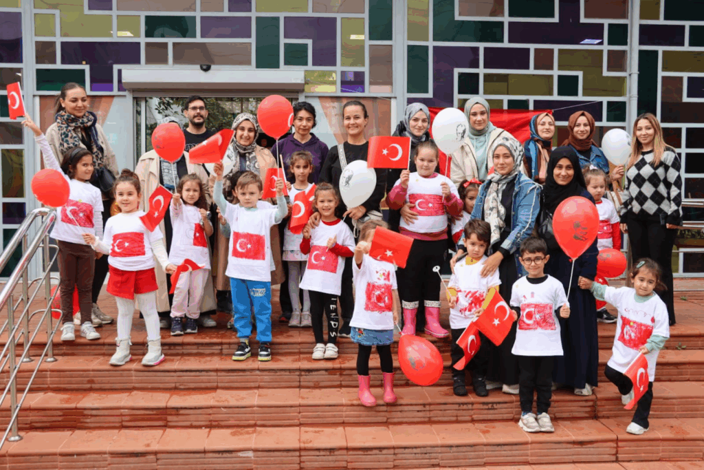 Yalova’da Cumhuriyet Coşkusu Miniklerle Buluştu