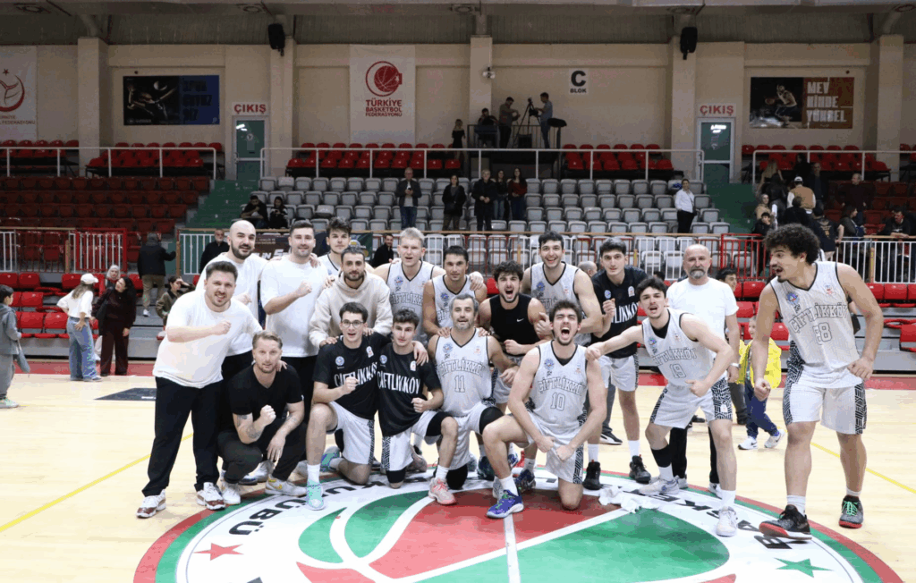 Potada Çiftlikköy'den Akhisar Zaferi 68-63
