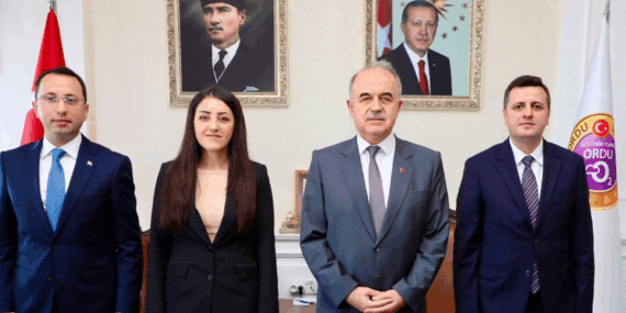 ORDU VALİSİ MUAMMER EROL, İLDE GÖREVE BAŞLAYAN YENİ KAYMAKAMLARI KABUL ETTİ 9 ORDU VALİSİ MUAMMER EROL, İLDE GÖREVE BAŞLAYAN YENİ KAYMAKAMLARI KABUL ETTİ