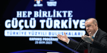 Ahmet Büyükgümüş: “Türkiye Yüzyılı Buluşmaları, Dinleyen ve Üreten Siyasetin Sahadaki Karşılığıdır” 2 Ahmet Büyükgümüş: “Türkiye Yüzyılı Buluşmaları, Dinleyen ve Üreten Siyasetin Sahadaki Karşılığıdır”