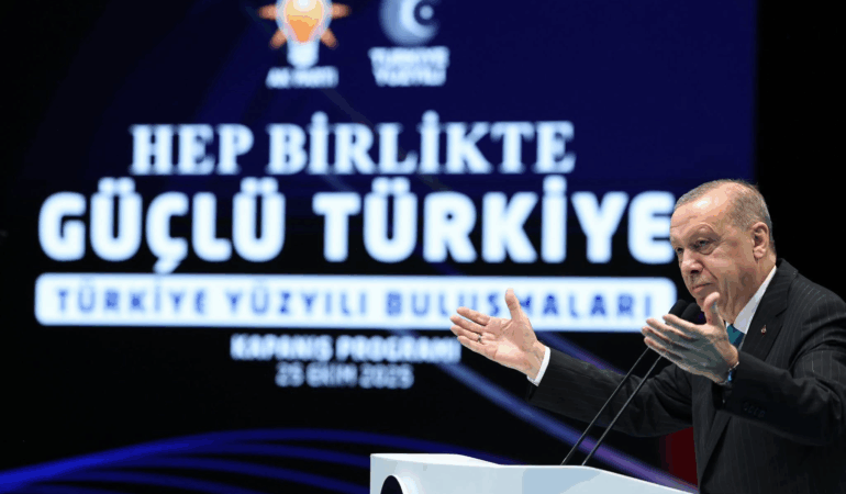 Ahmet Büyükgümüş: “Türkiye Yüzyılı Buluşmaları, Dinleyen ve Üreten Siyasetin Sahadaki Karşılığıdır” 1 Ahmet Büyükgümüş: “Türkiye Yüzyılı Buluşmaları, Dinleyen ve Üreten Siyasetin Sahadaki Karşılığıdır”