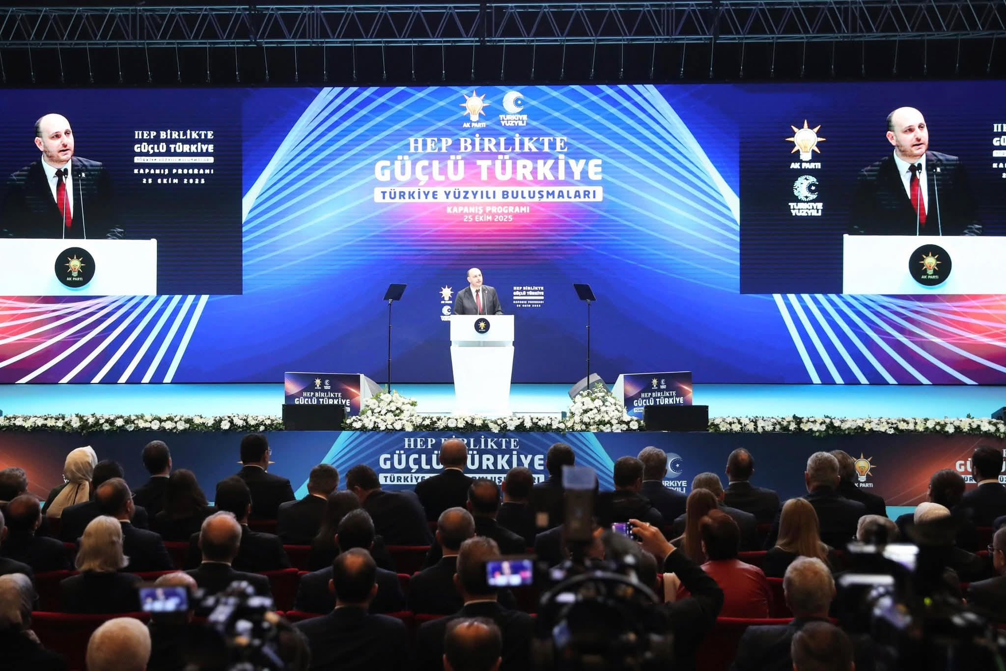 Ahmet Büyükgümüş: “Türkiye Yüzyılı Buluşmaları, Dinleyen ve Üreten Siyasetin Sahadaki Karşılığıdır” 1 Ahmet Büyükgümüş: “Türkiye Yüzyılı Buluşmaları, Dinleyen ve Üreten Siyasetin Sahadaki Karşılığıdır”