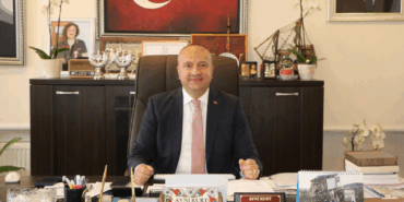 Çınarcık Belediye Başkanı Avni Kurt’tan 29 Ekim Cumhuriyet Bayramı Mesajı: 1 Çınarcık Belediye Başkanı Avni Kurt’tan 29 Ekim Cumhuriyet Bayramı Mesajı: