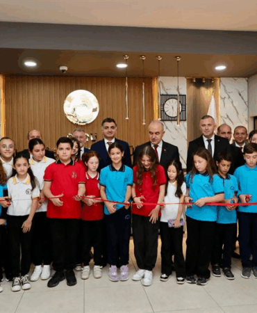 Vali Muammer Erol, “Cumhuriyetimizin Kazanımları” Resim Sergisinin Açılışını Gerçekleştirdi