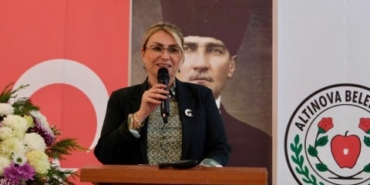 ALTINOVA’DA KADIN GELİŞİM AĞI’NDAN KOOPERATİFÇİLİK VE GİRİŞİMCİLİK SEMİNERİ: “KADIN GÜÇLENİRSE ALTINOVA GÜÇLENİR”